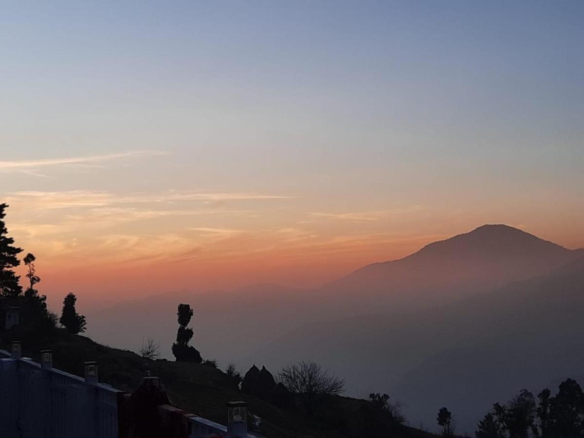 Rooftop Cottages & Restaurant, Pangot Nainital Exterior photo